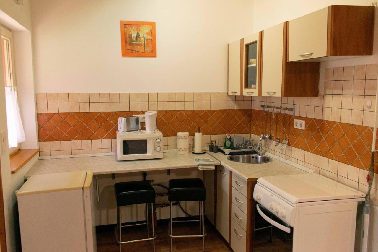 Borostyan Apartmanhaz Morahalom Bagian luar foto