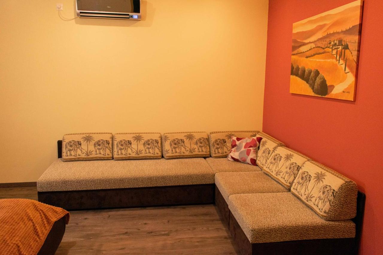 Borostyan Apartmanhaz Morahalom Bagian luar foto