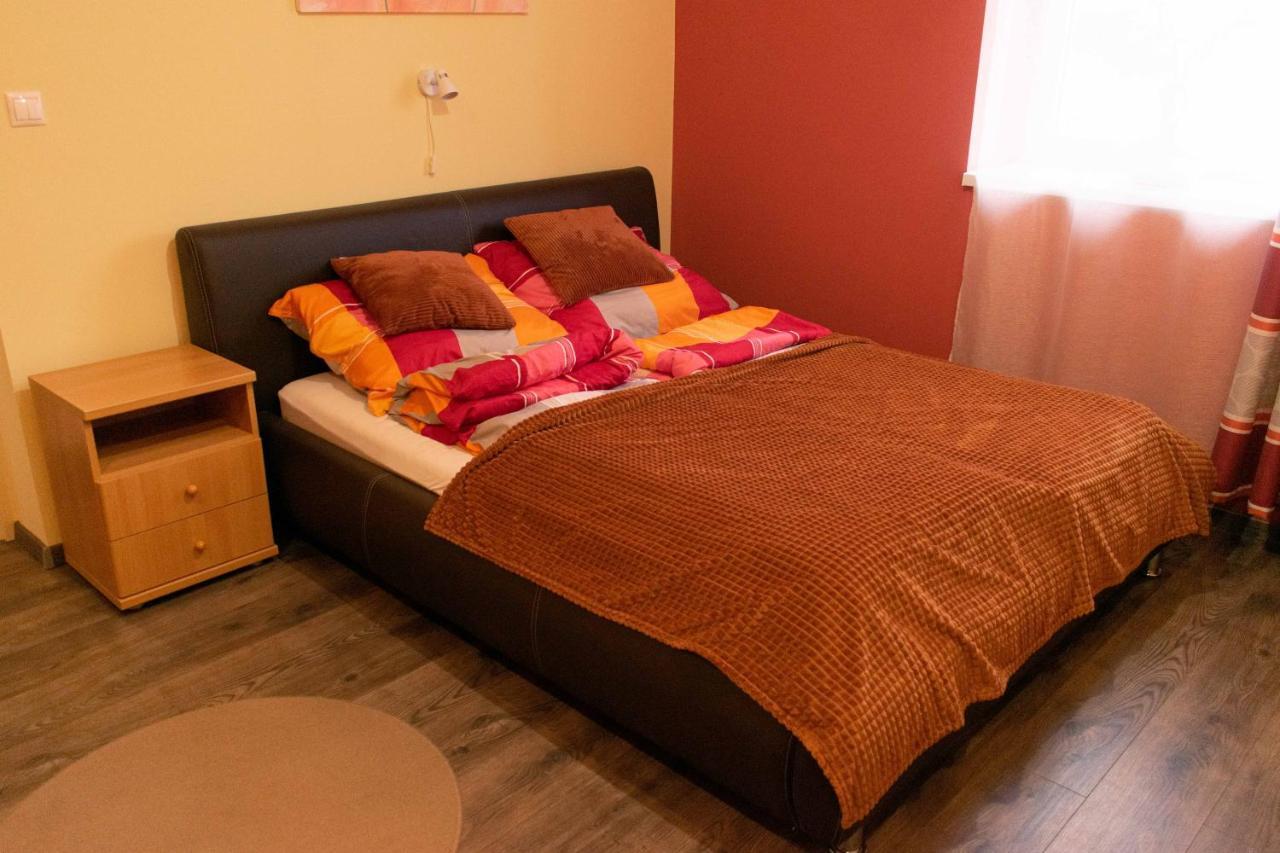 Borostyan Apartmanhaz Morahalom Bagian luar foto