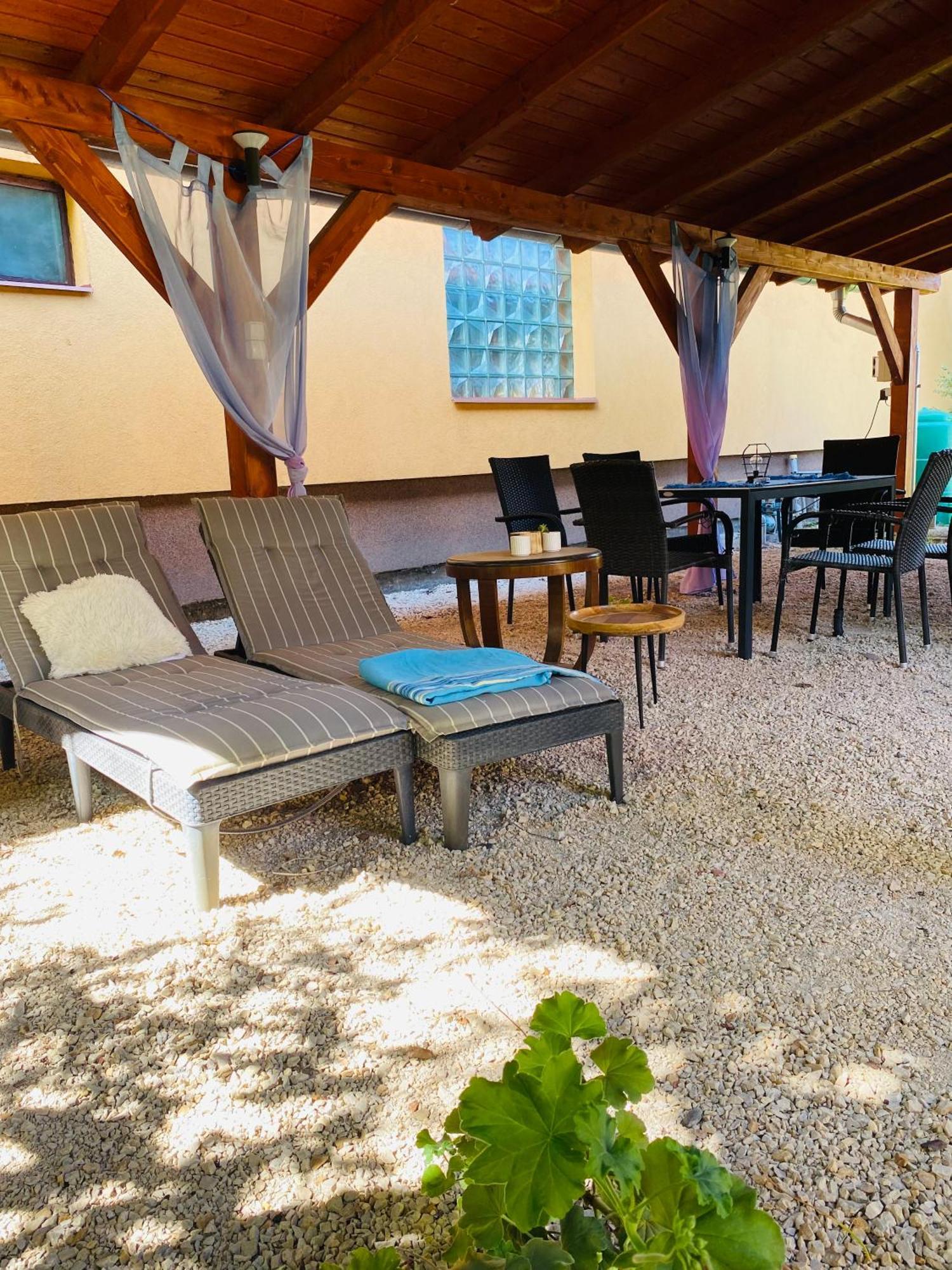 Borostyan Apartmanhaz Morahalom Bagian luar foto